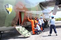 F-16 paksa pesawat asing...