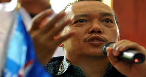 Ramadhan Pohan curigai...