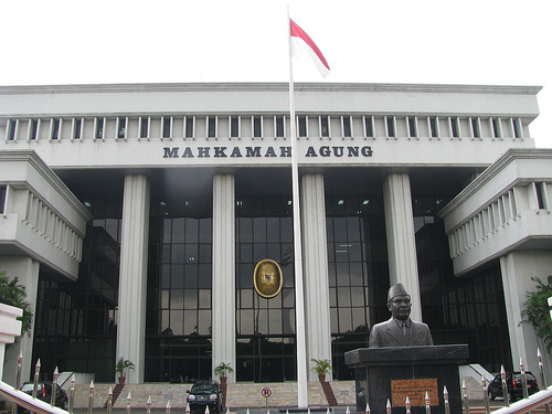 Putusan MA hanya tajam...