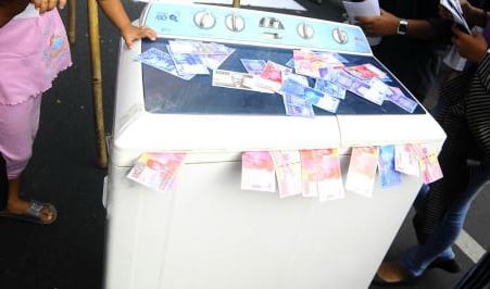 Pengacara bantah DW...