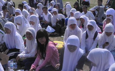 Pelajar Depok pingsan...