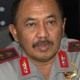 Polisi buru sopir truk...