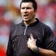Wasit di Inggris terlalu...
