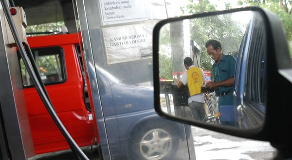 Hatta bantah pembatasan...
