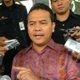 Rusli Zainal menolak...