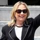 Hillary desak India...