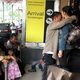101 TKI bertolak ke...