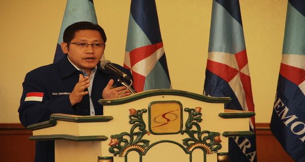 Anas & Ibas dikepung,...