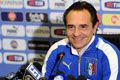 Redam Spanyol, Italia...