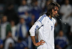 Samaras yakin Yunani...
