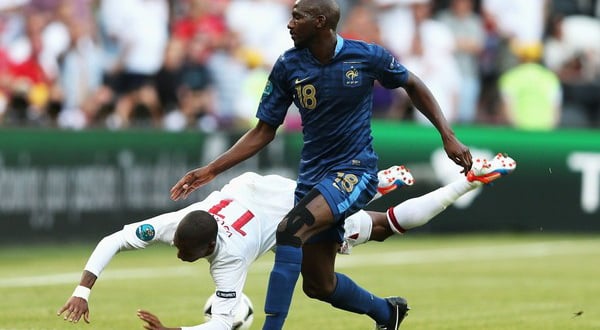 Rapor Ashley young paling...