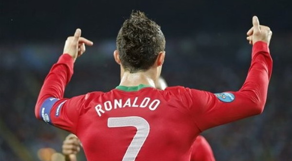 CR7 kirim Belanda pulang