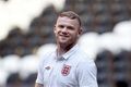 Rooney nilai Inggris...