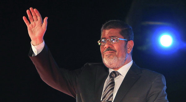 Akhirnya, Morsi menjadi...