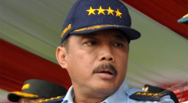 Fokker jatuh karena...