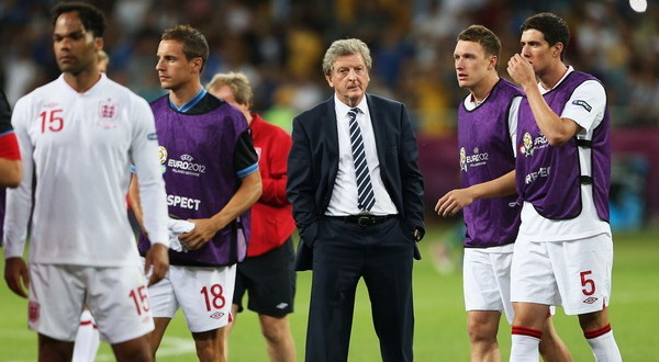 Hodgson butuh revolusi...