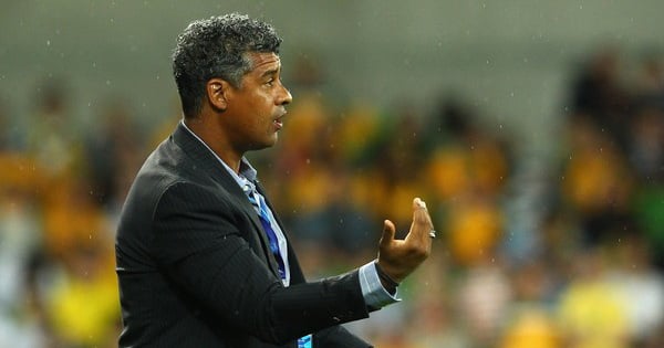 Rijkaard calon kuat...