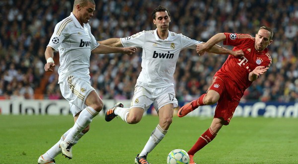 Jumat, Pepe dan Arbeloa...