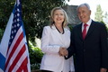 Hillary: Perundingan...