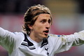 Tindakan Modric, mengundang...
