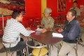 Satpol PP dan warga...