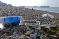 Pantai Brighton dipenuhi...