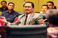 Jimly tak mau hadiri...
