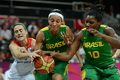 Basket putri tuan rumah...