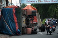 Rem blong, truk saus...