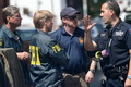 FBI geledah rumah aktivis...