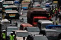 Hindari macet, gunakan...