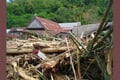 Banjir bandang di Aceh,...