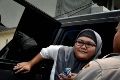 Afriani minta hakim...