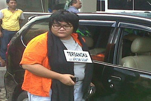 Keluarga korban tak...