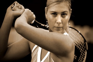 Kalahkan Petrova, Sharapova...