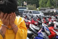 Belasan motor dan mobil...
