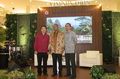 Agung Podomoro bangun...