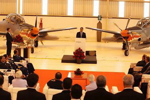 4 Super Tucano resmi...