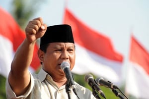Manfaatkan momen, Prabowo...