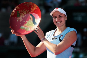 Taklukkan Radwanska,...