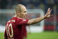 Cedera, Robben absen...