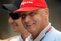 Lauda : Mercedes beruntung...