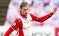 Newcastle incar pemain...