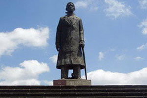 Patung Jenderal Sudirman...