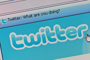 Akun Twitter neo-Nazi...