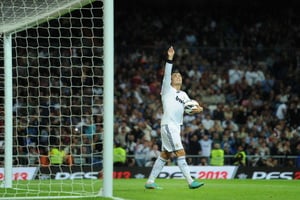 Los Blancos atasi perlawanan...