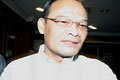 Azirwan mengundurkan...