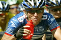 Oakley susul Nike tinggalkan...