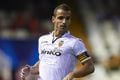 Soldado tak mau meremehkan...