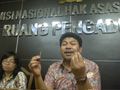 Komnas HAM didesak,...